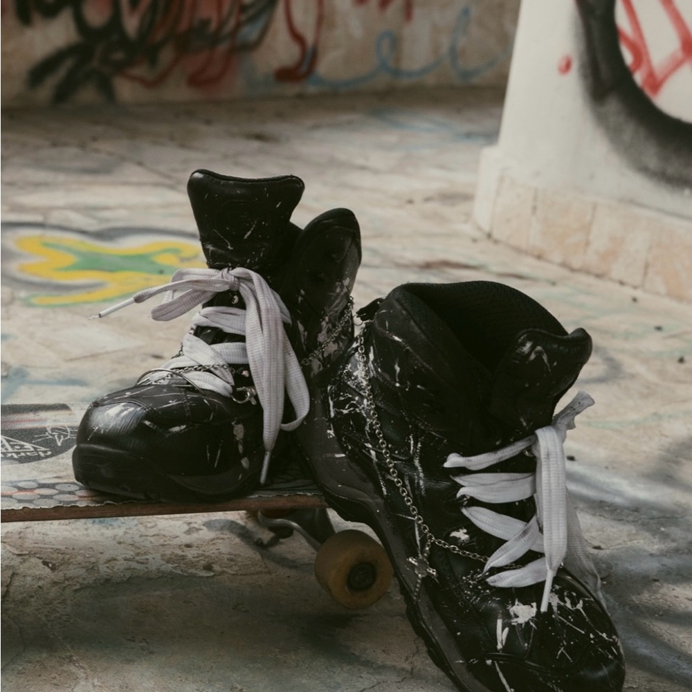 “Makinaz” Black and White heavy boots